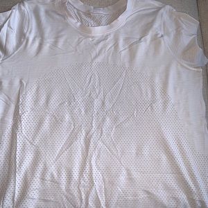 Short sleeve lulu lemon top